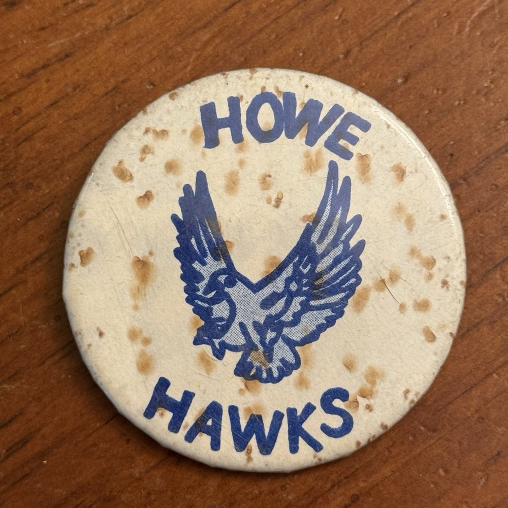 Howe Hawks‎ Des Moines Iowa Vintage Pinback Button Pin Round Circle